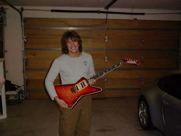 richie20guitar11.jpg
